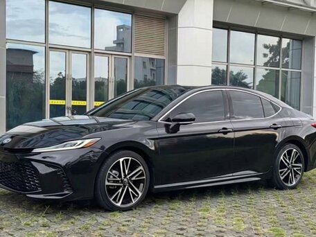 2026 Toyota Camry IX (XV80) China Market Рестайлинг, чёрный, 4410888 рублей, вид 1