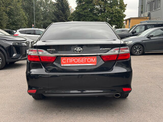 2016 Toyota Camry VII (XV50) Рестайлинг, чёрный, 1999000 рублей, вид 5