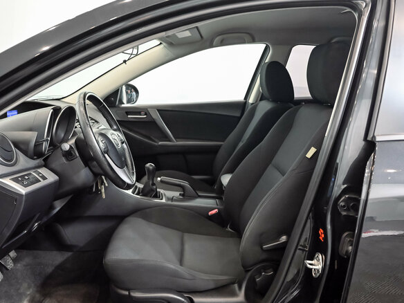 2011 Mazda 3 II (BL) Рестайлинг, чёрный, 980000 рублей - вид 9