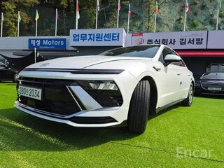 2023 Hyundai Sonata VIII (DN8) Рестайлинг, белый, 1876000 рублей, вид 2