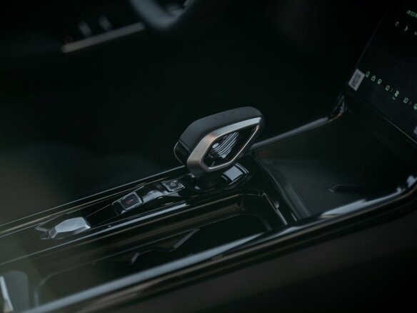 2025 Geely Cityray, серый, 2849990 рублей - вид 20