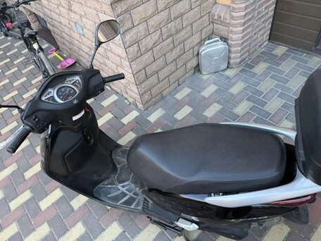2010 Honda Lead 110, чёрный, 150000 рублей, вид 5