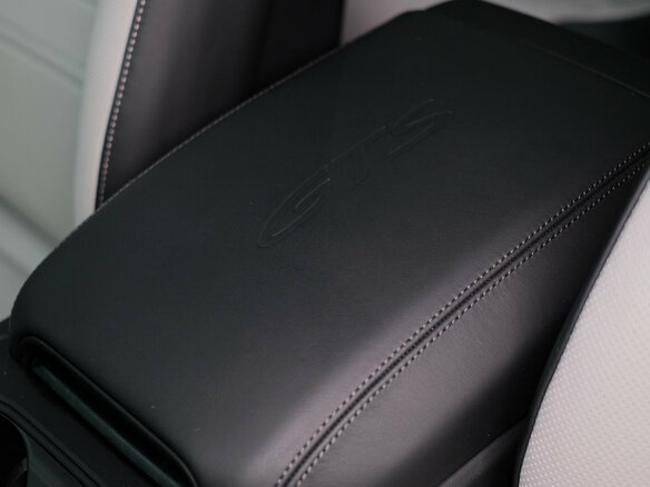2025 Porsche Cayenne GTS Coupé III Рестайлинг, чёрный, 25690000 рублей - вид 23