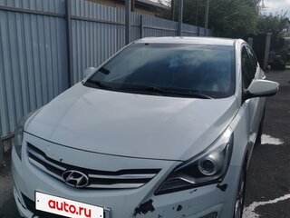 2016 Hyundai Solaris I Рестайлинг, белый, 950000 рублей, вид 3