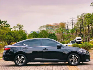 2023 Nissan Sylphy IV (B18) Рестайлинг, чёрный, 1440000 рублей, вид 4
