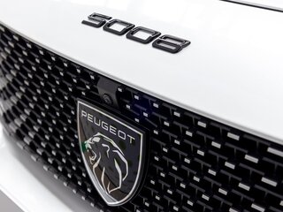 2024 Peugeot 5008 II Рестайлинг, белый, 3899000 рублей, вид 4