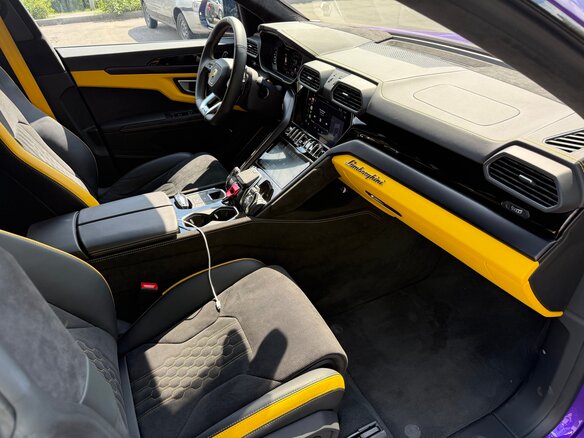 2025 Lamborghini Urus S I Рестайлинг, фиолетовый, 32150000 рублей - вид 9