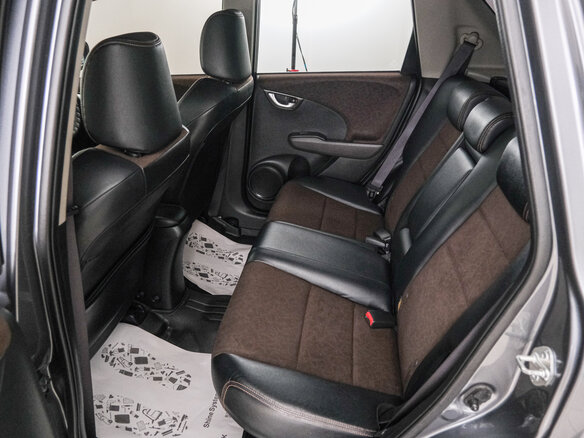 2013 Honda Fit Shuttle I Рестайлинг, серый - вид 18