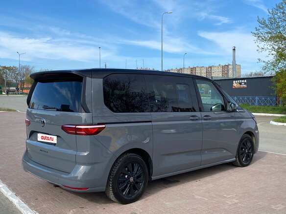 2022 Volkswagen Multivan T7, серый, 5850000 рублей - вид 36