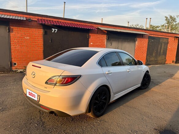 2010 Mazda 6 II (GH) Рестайлинг, белый, 899990 рублей - вид 3
