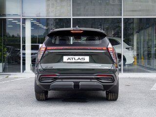 2026 Geely Atlas II, зелёный, 3904990 рублей, вид 5