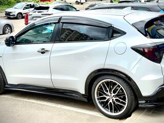 2018 Honda Vezel I, белый, 2325000 рублей, вид 4