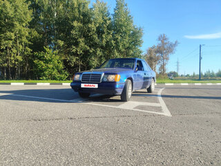 1989 Mercedes-Benz W124 200, синий, 280000 рублей, вид 1