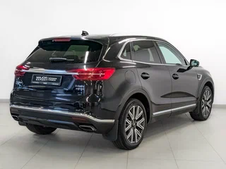 2024 Hongqi HS5 I, чёрный, 2350000 рублей, вид 5