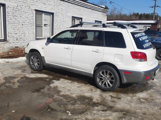 2003 Mitsubishi Outlander I, белый, 690000 рублей, вид 5