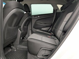 2020 Hyundai Tucson III Рестайлинг, белый, 2650000 рублей, вид 3