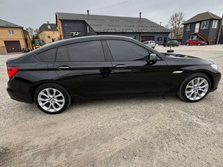 2010 BMW 5 серии Gran Turismo 535d xDrive VI (F10/F11/F07), чёрный, 1840000 рублей, вид 4
