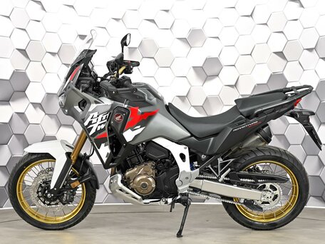 2026 Honda CRF 1100L Africa Twin, чёрный, 2299000 рублей, вид 4