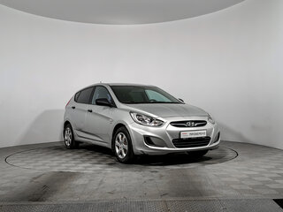 2014 Hyundai Solaris I, серебристый, 594000 рублей, вид 3