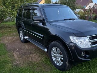 2013 Mitsubishi Pajero IV Рестайлинг 1, чёрный, 1470000 рублей, вид 4