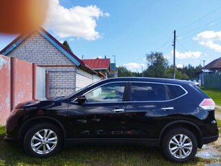 2017 Nissan X-Trail III, чёрный, 1850000 рублей, вид 4