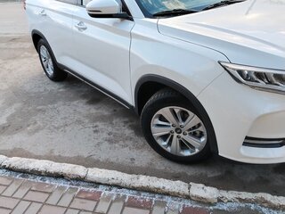 2020 Oshan X7, пурпурный, 2500000 рублей, вид 3