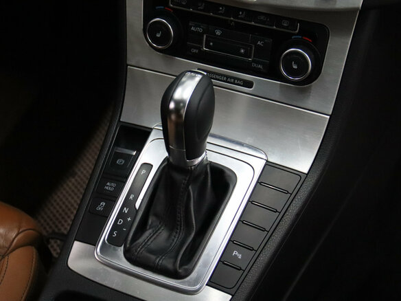 2011 Volkswagen Passat CC I, белый - вид 16