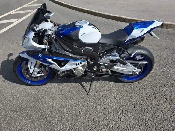 2012 BMW HP4, белый, 2000000 рублей - вид 6