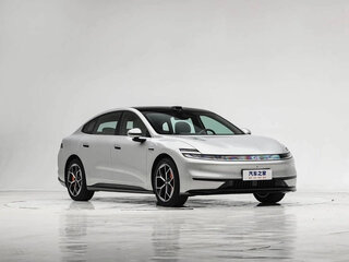 2026 Changan Qiyuan A06 28.39 kWh, серебристый, 2200205 рублей, вид 1
