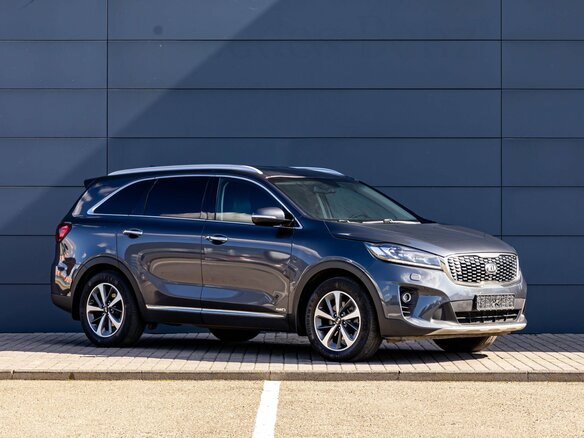 2018 Kia Sorento III Prime Рестайлинг, серый, 2695000 рублей - вид 2