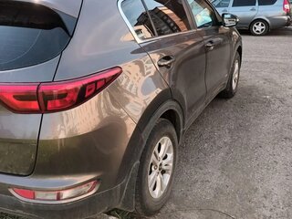 2017 Kia Sportage IV, коричневый, 2000000 рублей, вид 5