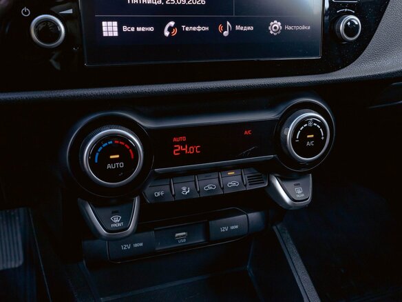 2021 Kia Rio IV Рестайлинг, белый, 1555000 рублей - вид 16