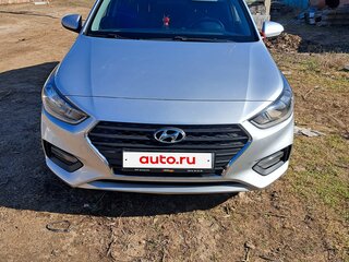 2017 Hyundai Solaris II, серебристый, 1400000 рублей, вид 1
