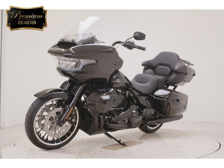 2026 Harley-Davidson Road Glide, чёрный, 2800000 рублей, вид 4