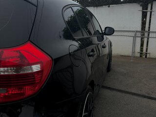 2010 BMW 1 серии 116i I (E81/E82/E87/E88) Рестайлинг, чёрный, 850000 рублей, вид 5