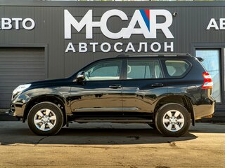 2015 Toyota Land Cruiser Prado 150 Series Рестайлинг 1, чёрный, 2998000 рублей, вид 2