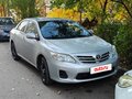 2011 Toyota Corolla X (E140, E150) Рестайлинг, серебристый, 850000 рублей - вид 3