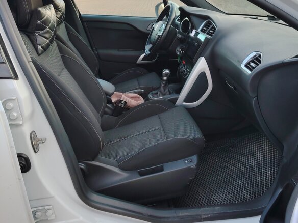 2012 Citroen DS4, белый, 749000 рублей - вид 5