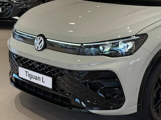 2026 Volkswagen Tiguan L Pro III (China Market), серый, 4990000 рублей, вид 2