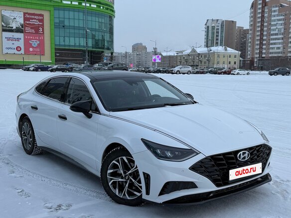 2020 Hyundai Sonata VIII (DN8), белый, 2200000 рублей