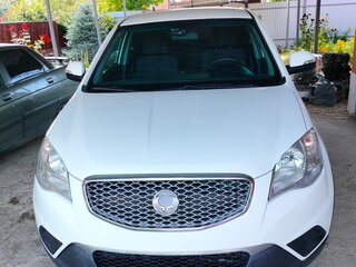 2012 SsangYong Actyon II, белый, 850000 рублей, вид 1