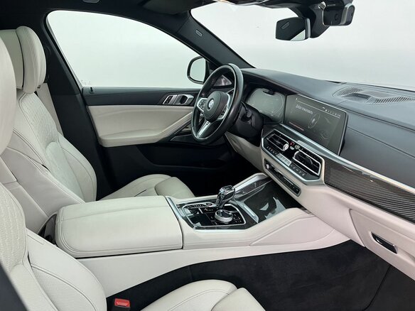 2022 BMW X6 M50i III (G06), синий, 10990000 рублей - вид 12