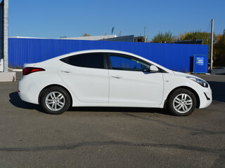 2015 Hyundai Elantra V (MD) Рестайлинг, белый, 999000 рублей, вид 4