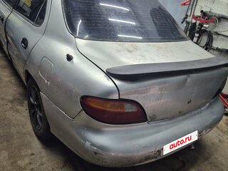 1997 Hyundai Lantra II, серебристый, 150000 рублей, вид 4