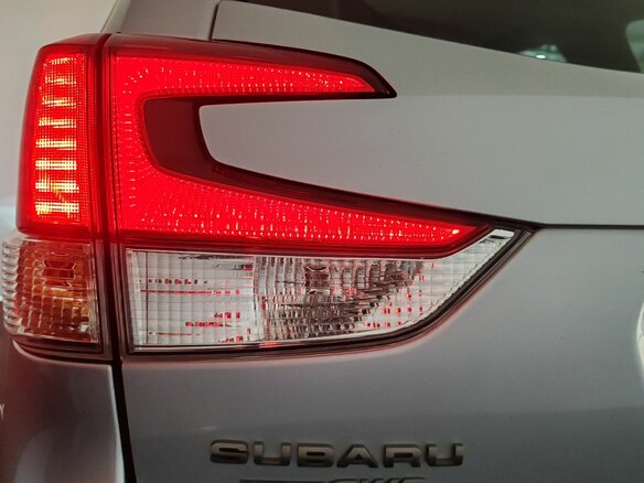 2019 Subaru Forester V, серебристый - вид 27