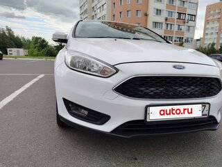 2015 Ford Focus III Рестайлинг, белый, 1050000 рублей, вид 2