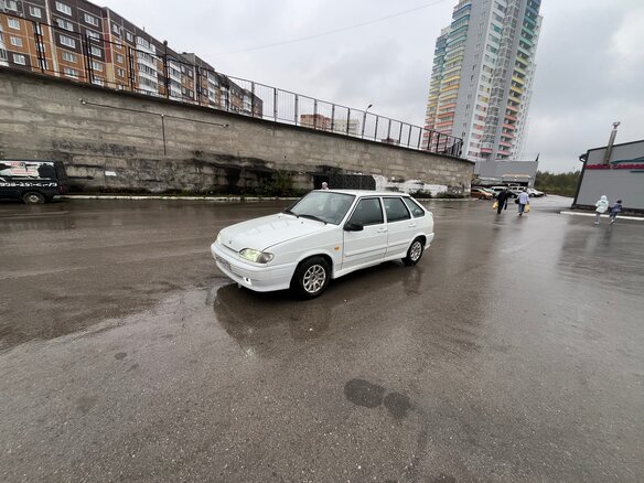 2013 Lada (ВАЗ) 2114, белый, 255000 рублей - вид 2