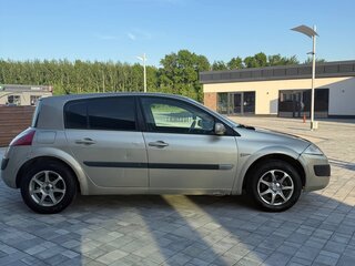 2004 Renault Megane II, золотистый, 225000 рублей, вид 4