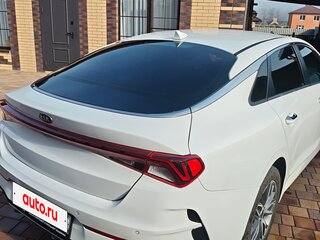 2021 Kia K5 III, белый, 2150000 рублей, вид 4