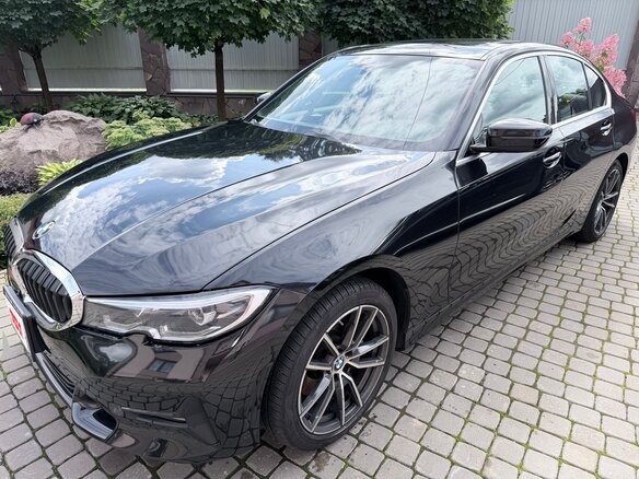 2021 BMW 3 серии 330i xDrive VII (G2x), чёрный, 3790000 рублей